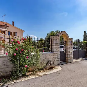 Palmira Apartment